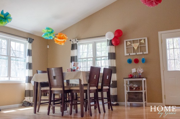 dr seuss birthday party decorations in kitchen dining area
